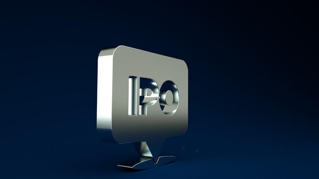 Credit Rating and Public Offering